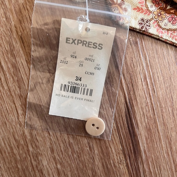 Express paisley cropped pants, size 3/4, NWT - Picture 4 of 7